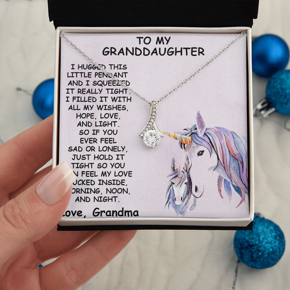 TO MY GRANDDAUGHTER, LOVE KNOT NECKLACE WITH MESSAGE CARD FOR GRANDDAUGHTER, BIRTHDAY GIFT FOR HER, FROM GRANDMA