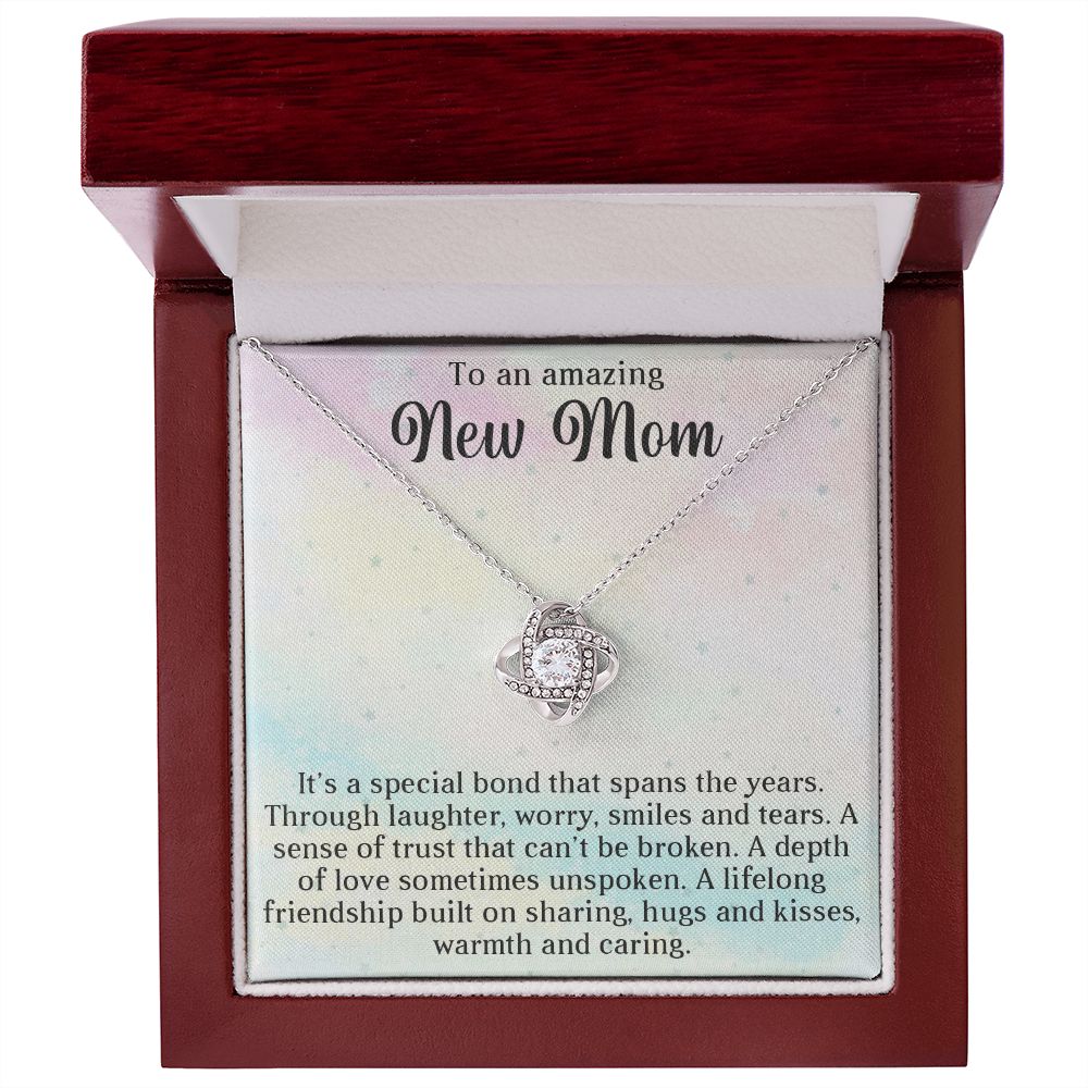 TO AN AMAZING NEW MOM, LOVE KNOT NECKLACE FOR MOMMY TO BE, GIFT FOR NEW MOM, BIRTHDAY, MOTHER'S DAY GIFT FOR HER, NECKLACE WITH MESSAGE CARD